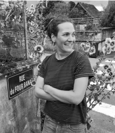 Portrait Emily Romond NB